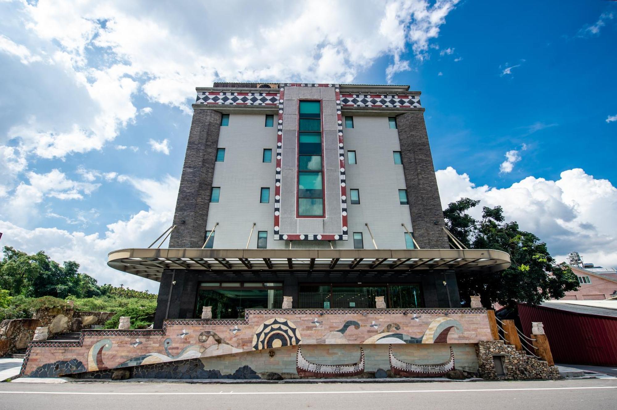 Classic Hotel Shvatan Nantou Luaran gambar