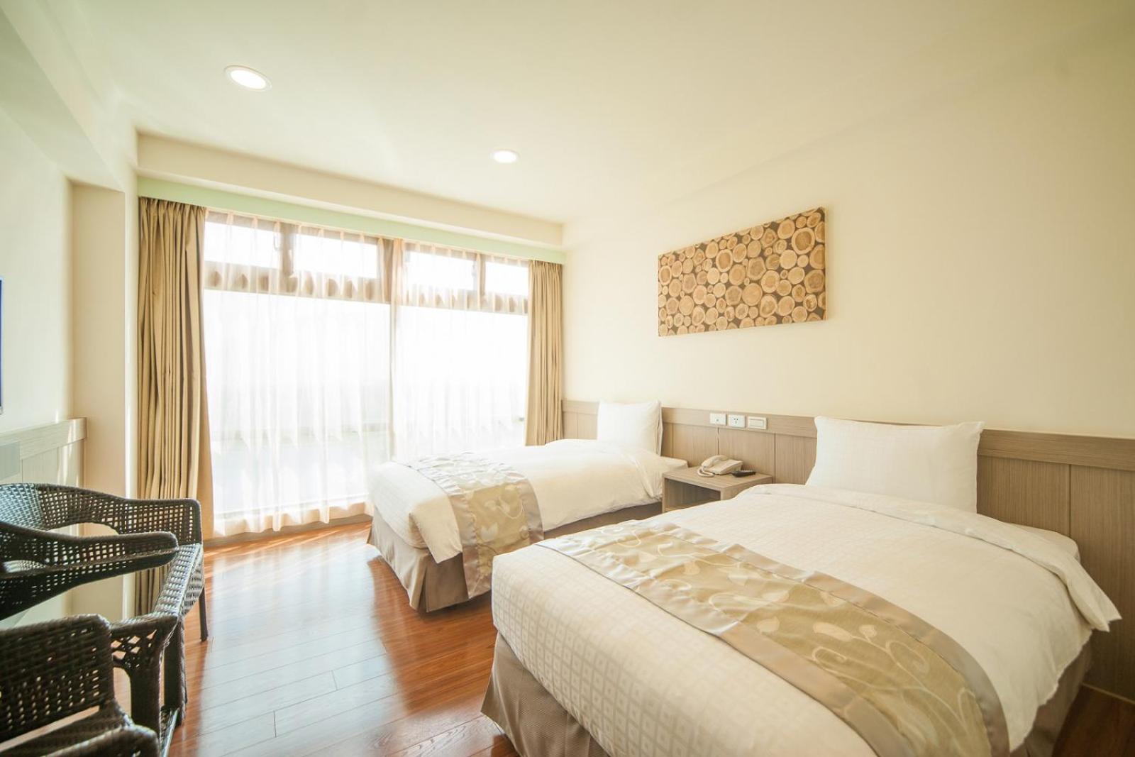 Classic Hotel Shvatan Nantou Luaran gambar