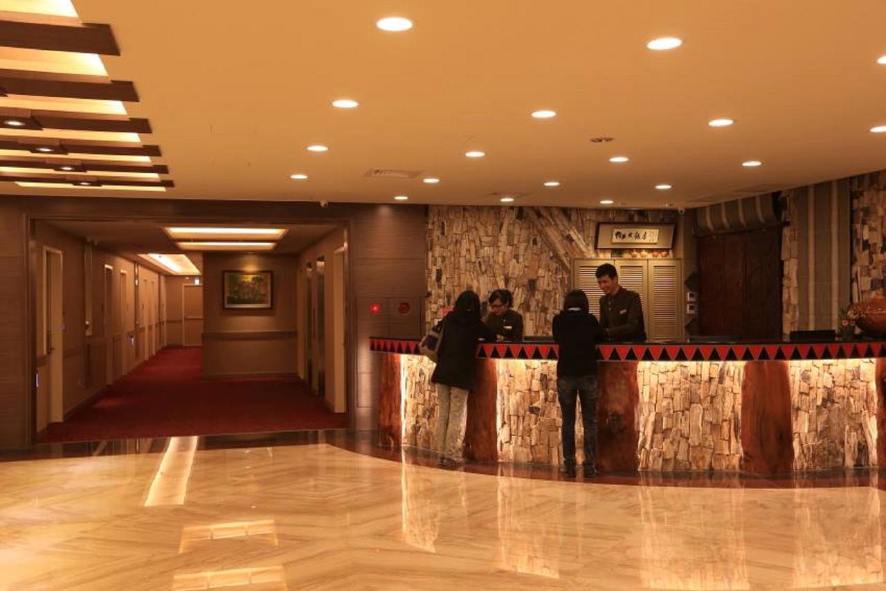 Classic Hotel Shvatan Nantou Luaran gambar