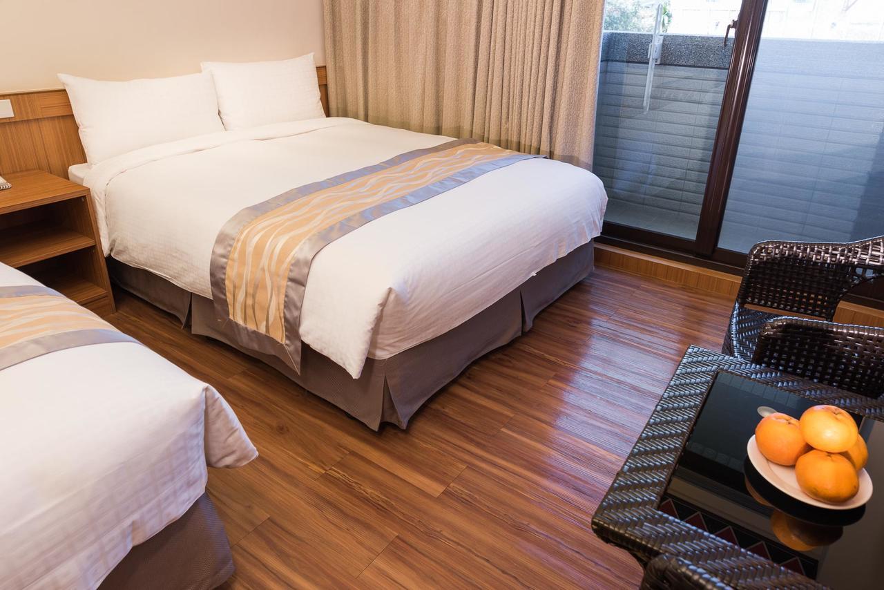 Classic Hotel Shvatan Nantou Luaran gambar